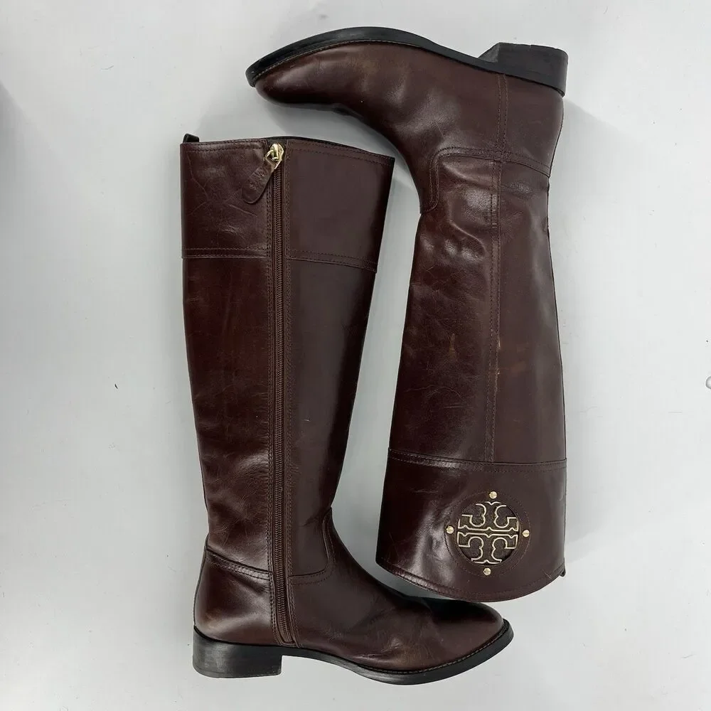 Tory Burch Kiernan Boots Size 7.5 Womens Brown Western Leather Riding Gold Logo